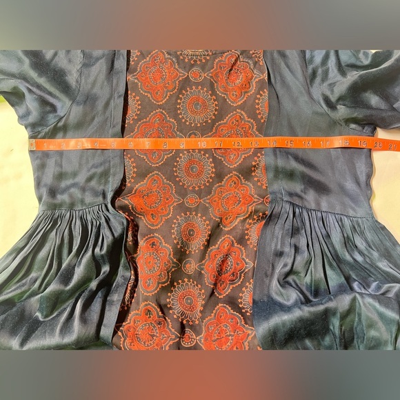 🛍️ALTEREGO Navy blue medallion design front midi dress size M.‎ - Picture 11 of 12